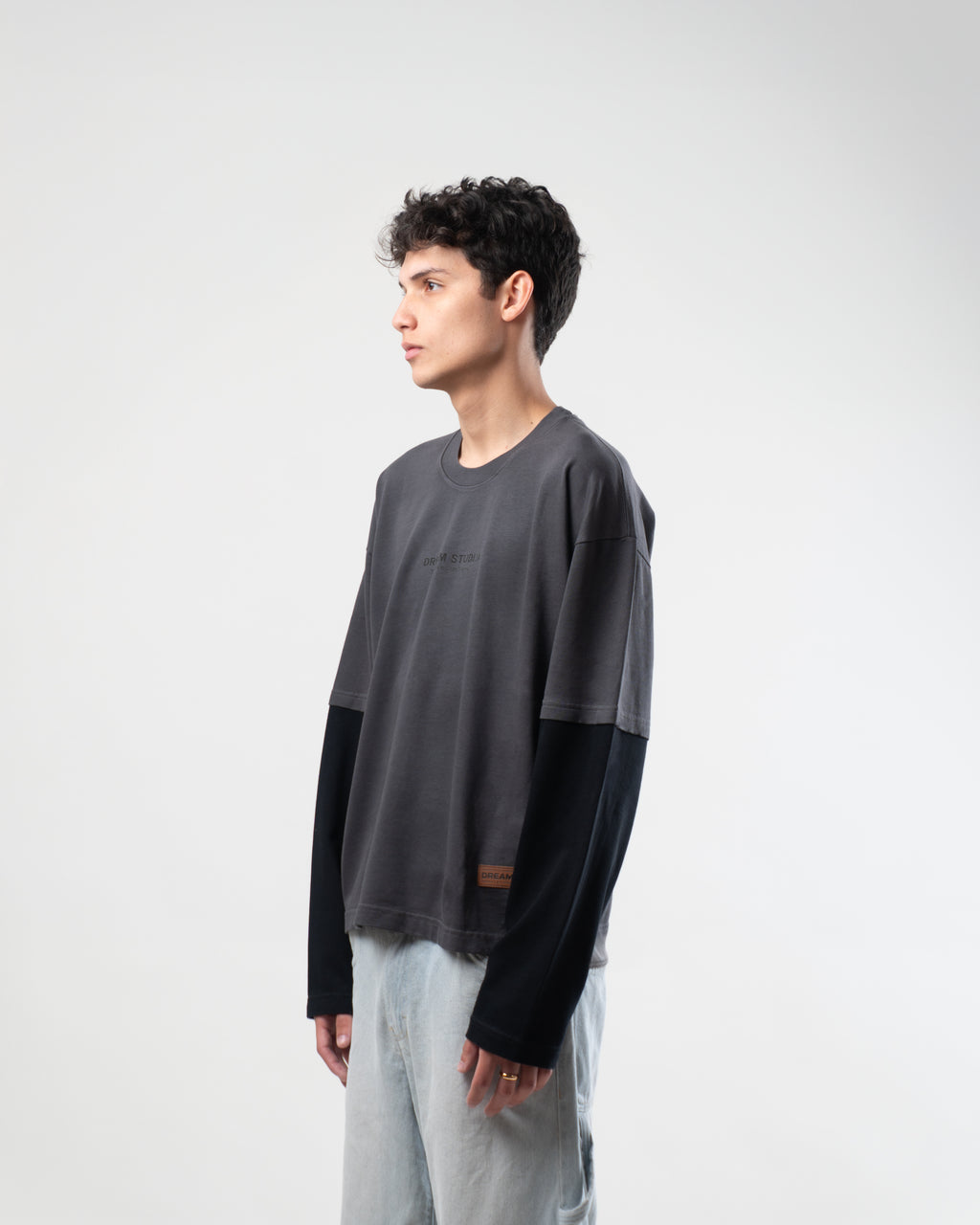 MUST | Gray & black long sleeve shirt