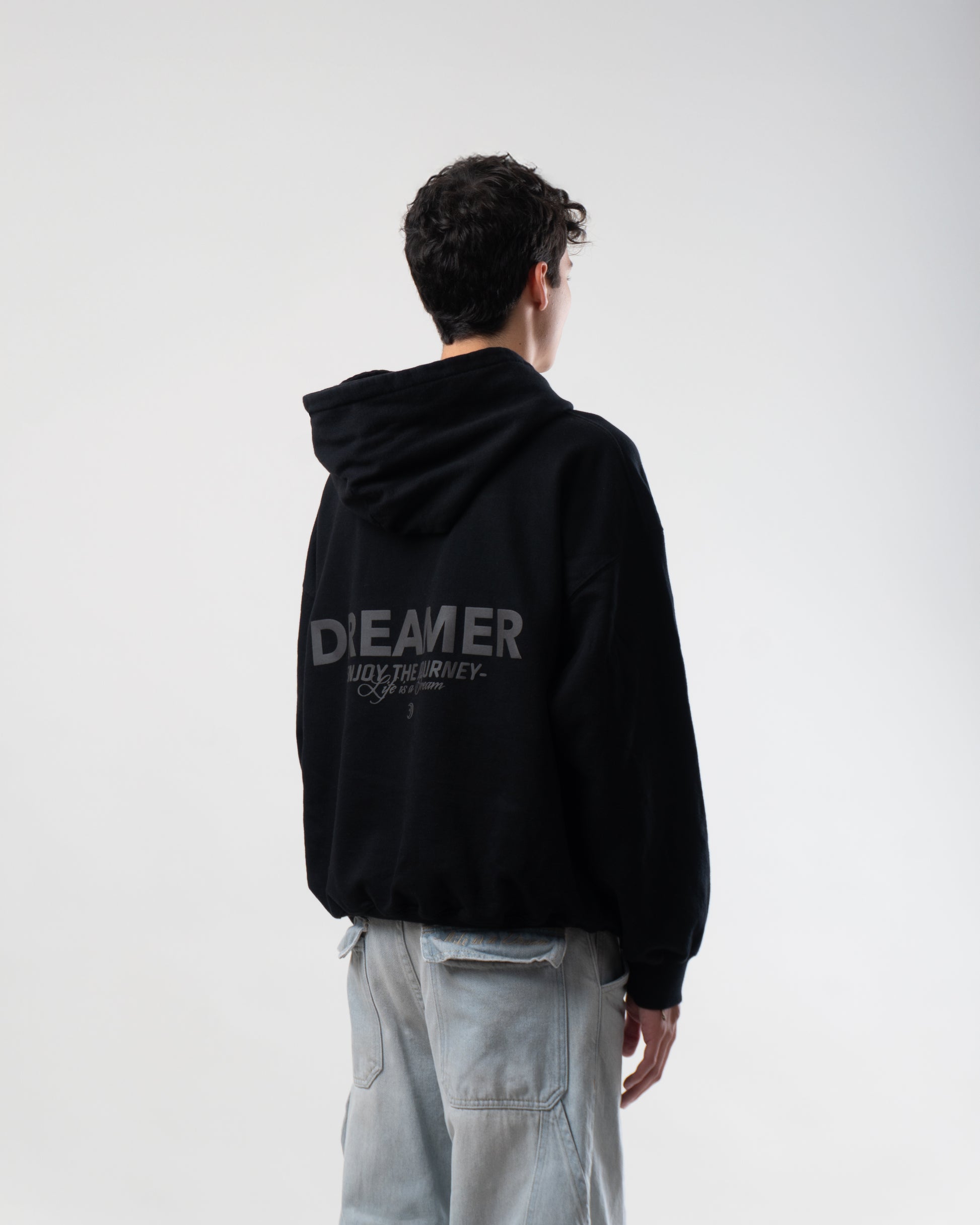 MUST | Black Hoodie